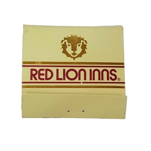 Matchbook Cover Red Lion Inns Gold Foil 21 Locations 30 Strike - Picture 1 of 5